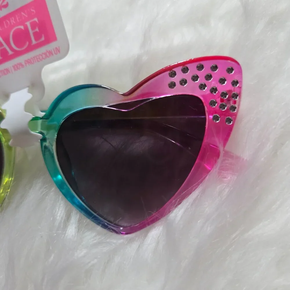 The Children's Place Rainbow Heart Sunglasses